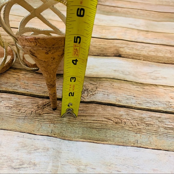 Jimmy Choo Gold Snake print Ankle Strap Heels 38.5 - Picture 6 of 8